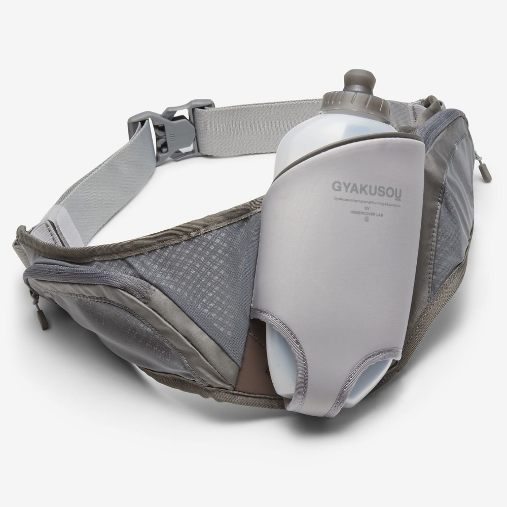 Gyakusou x Nike water bottle waist bag
